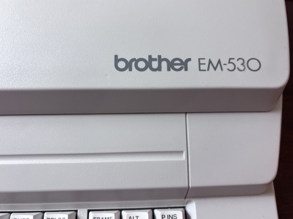 Brother EM-530 Electric Typewriter Word Processor **READ