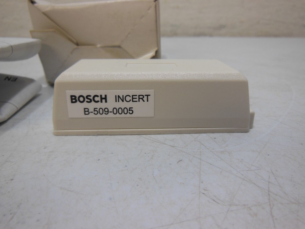 Bosch DS7465i Input-Output Module
