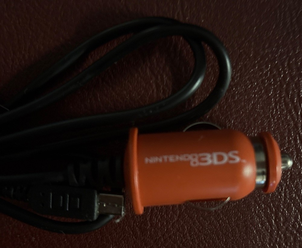 Nintendo 3DS Car Charger