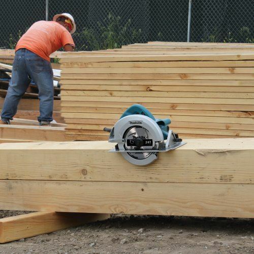 Makita 5007F Circular Saw