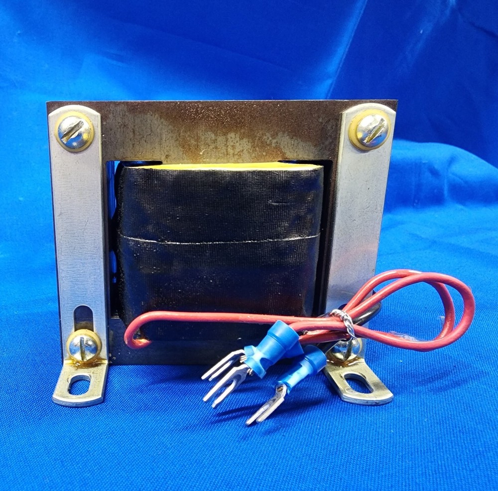 TRANSFORMER 4 HOLE MOUNT 3-3/8"X2-1/4"X2-3/4" OAD