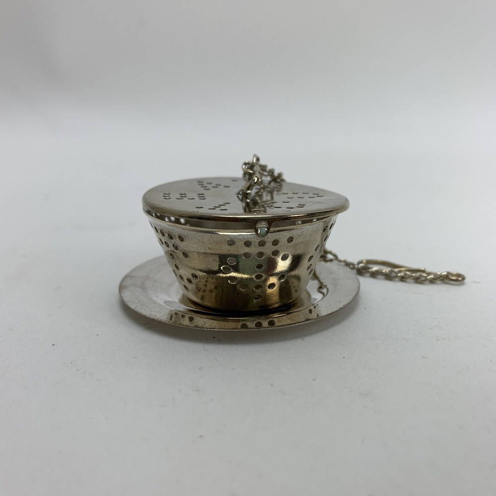 1995 Barnes & Noble Cafe Silver Plated Small Tea Cup Infuser with Dish Set