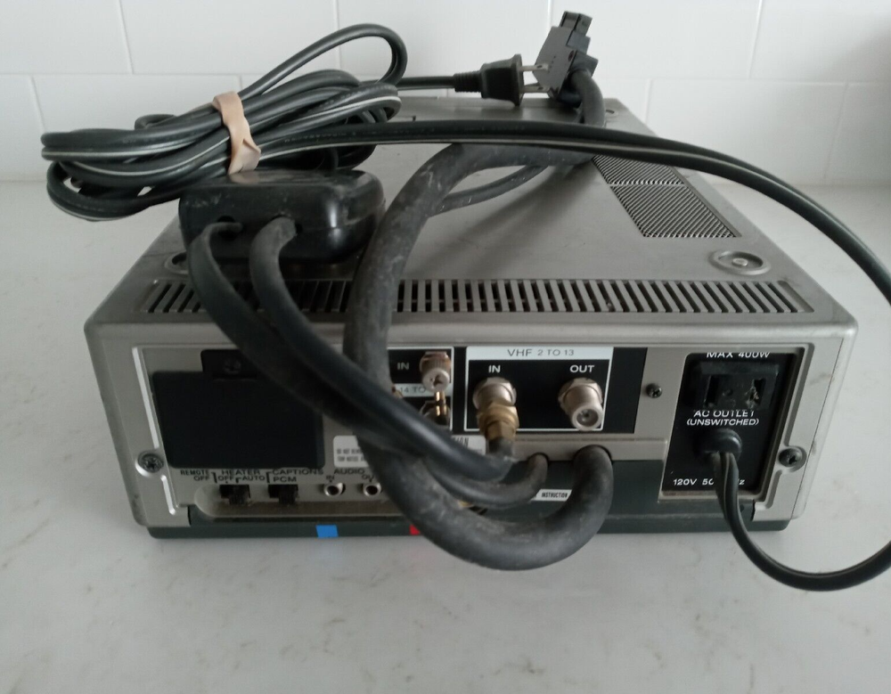 Vintage Programmable Betamax Portable Tuner Timer Unit Sony TT-2000 Untested