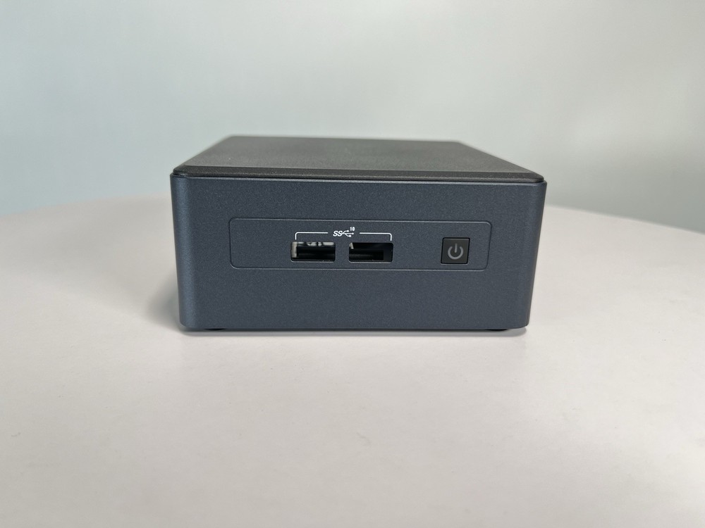 CASE ONLY Intel BNUC11TNHi70000 - Black