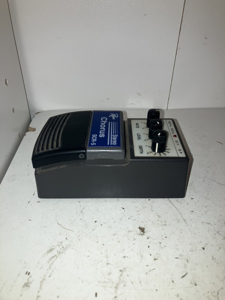 Rogue SCR-5 Chorus Pedal