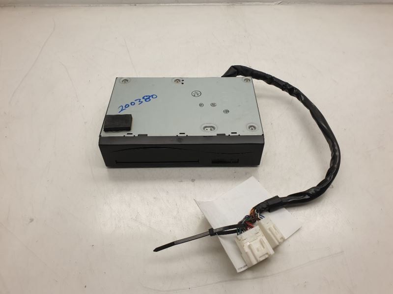 02-05 LEXUS IS300 NAVIGATION DVD PLAYER