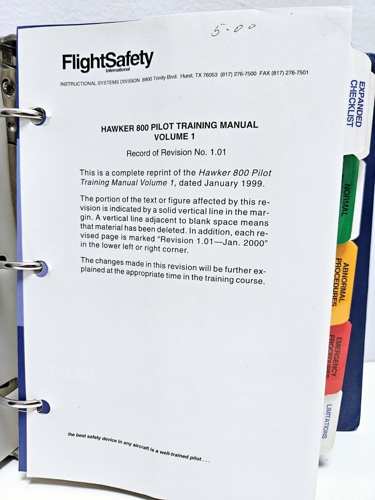 Hawker 800 Pilot Training Manual, Volume 1 Operational Information Revision 1.01