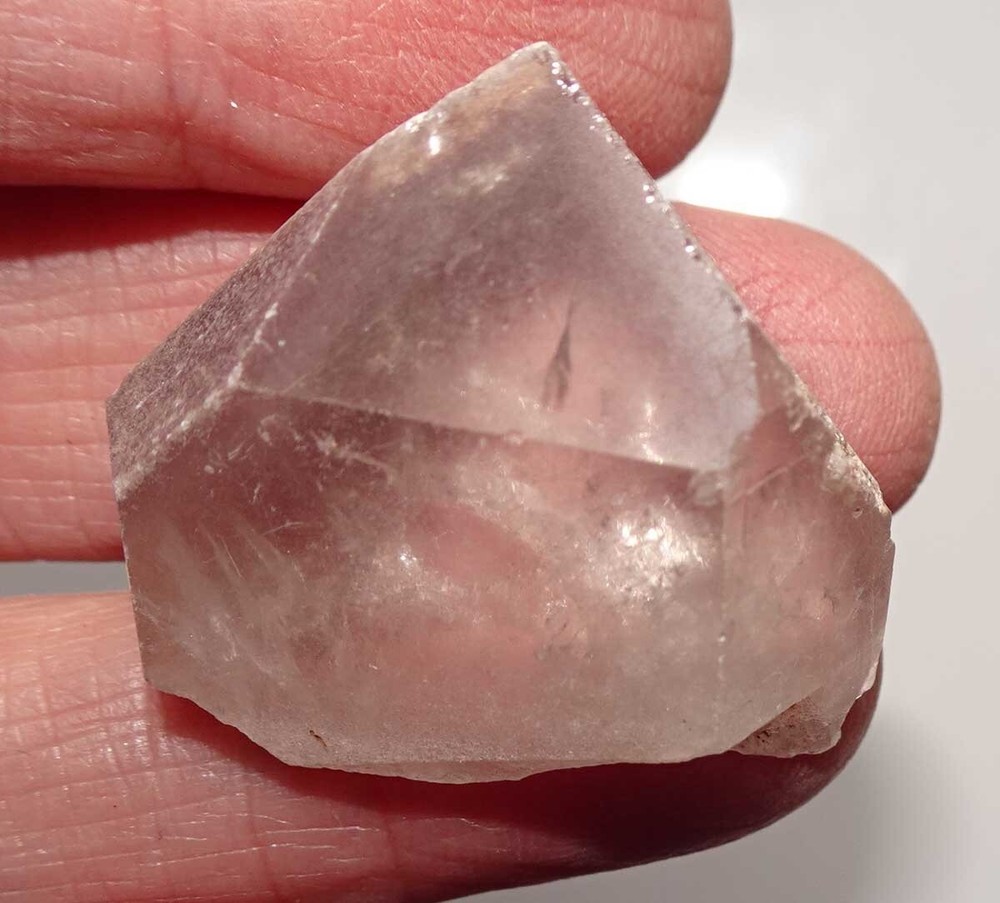 Lithium Quartz Rough - 10 Crystals - Unusual Forms xt472