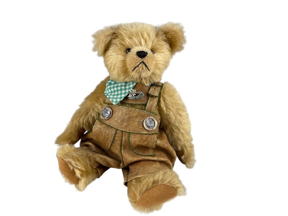 Artist Bear Teddy Bear 27cm. Excellent condition.