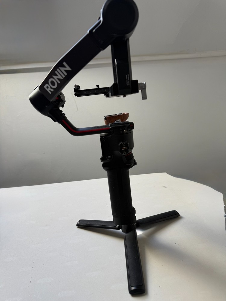 DJI RS 2 Gimbal Stabilizer with wooden side handle