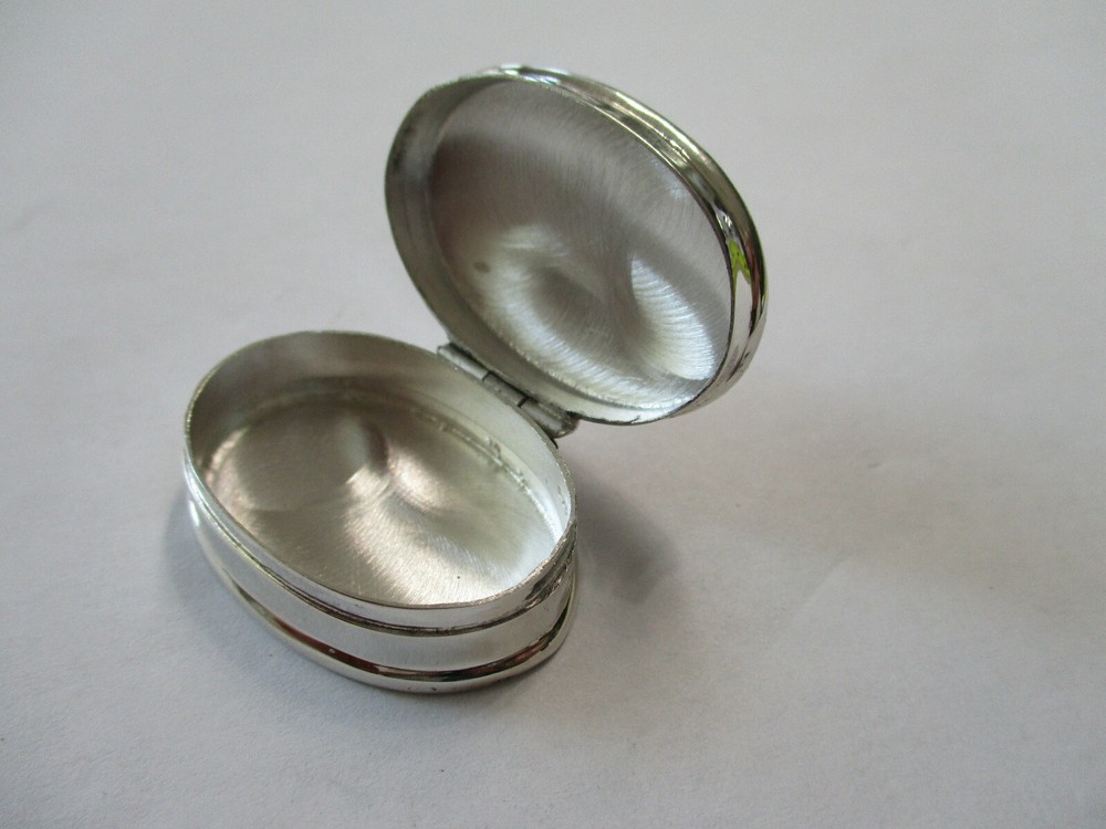 Sterling silver pill box oval shape half engraved half smooth gorgeous style