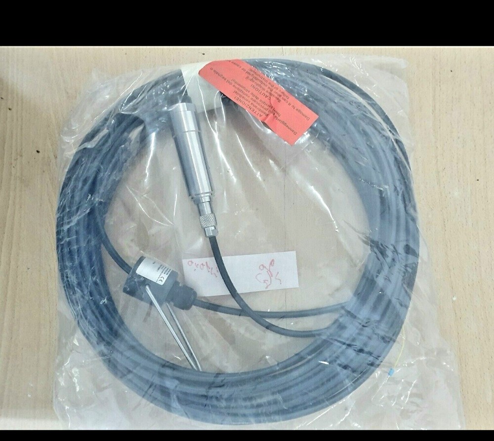 Valcom Terranova Instruments level transmitter = 2 pieces