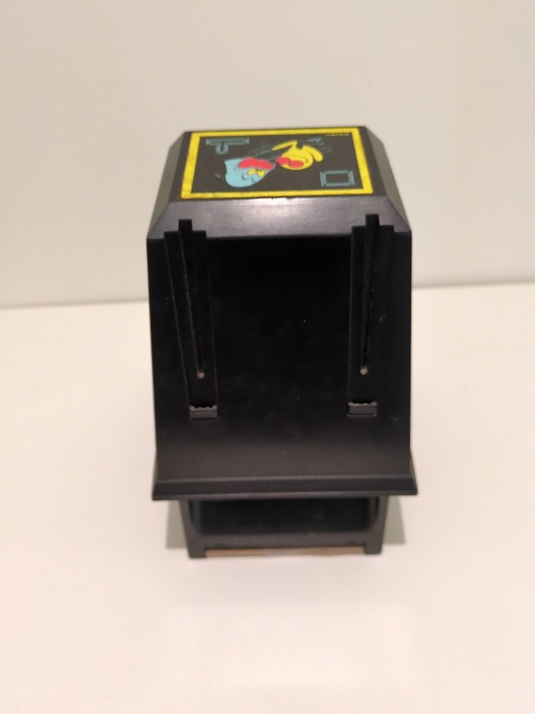 Pac-Man Coleco Mini Arcade Midway 1981 Works Great Missing Battery Cover.