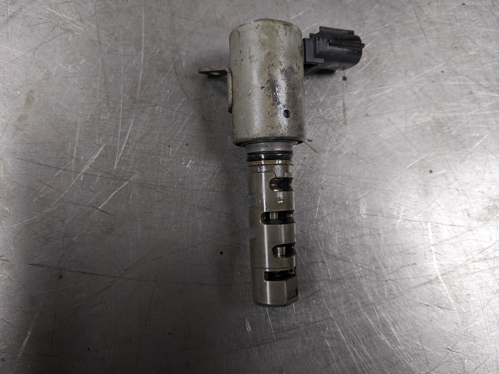 Variable Valve Timing Solenoid For 99-03 Lexus RX300 3.0