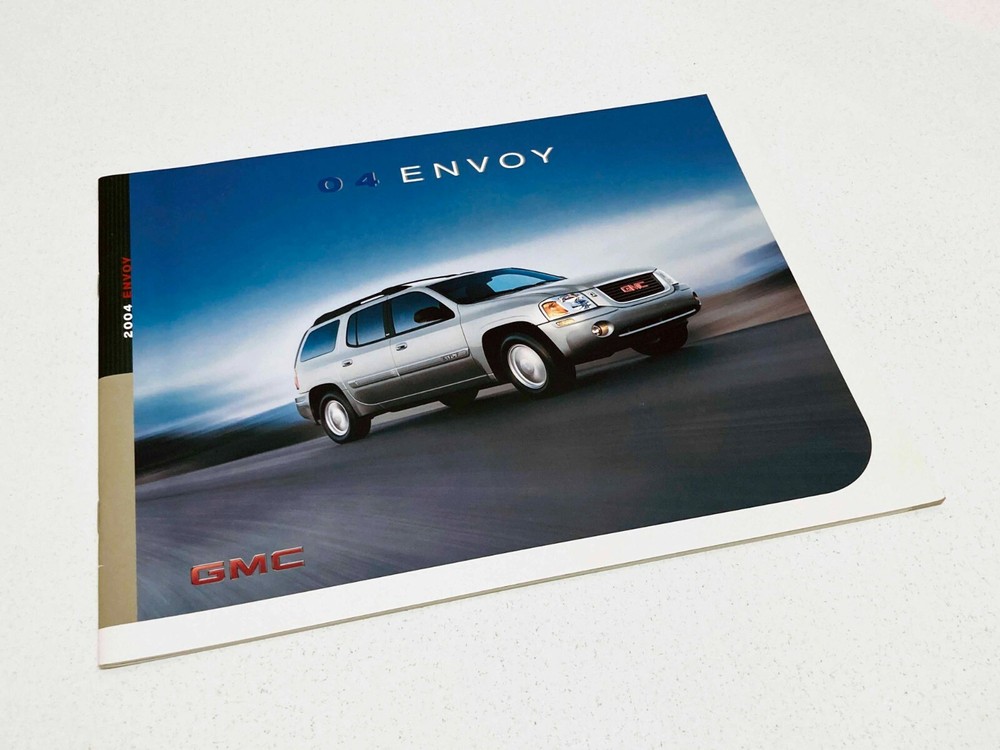 2004 GMC Envoy Brochure