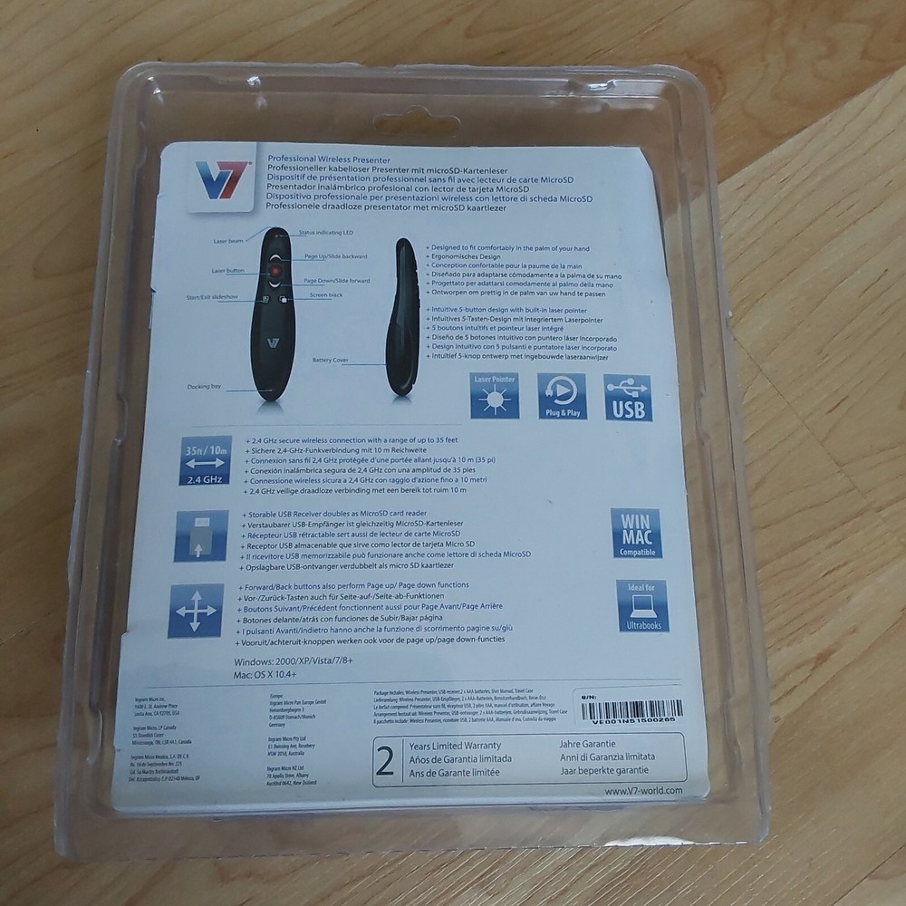V7 Professional Wireless Presenter with MicroSD card Reader Plug play USB