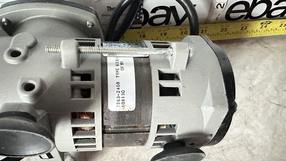 Badger Whirlwind Airbrush Compressor MODEL 80-2 DIAPHRAGM COMPRESSOR