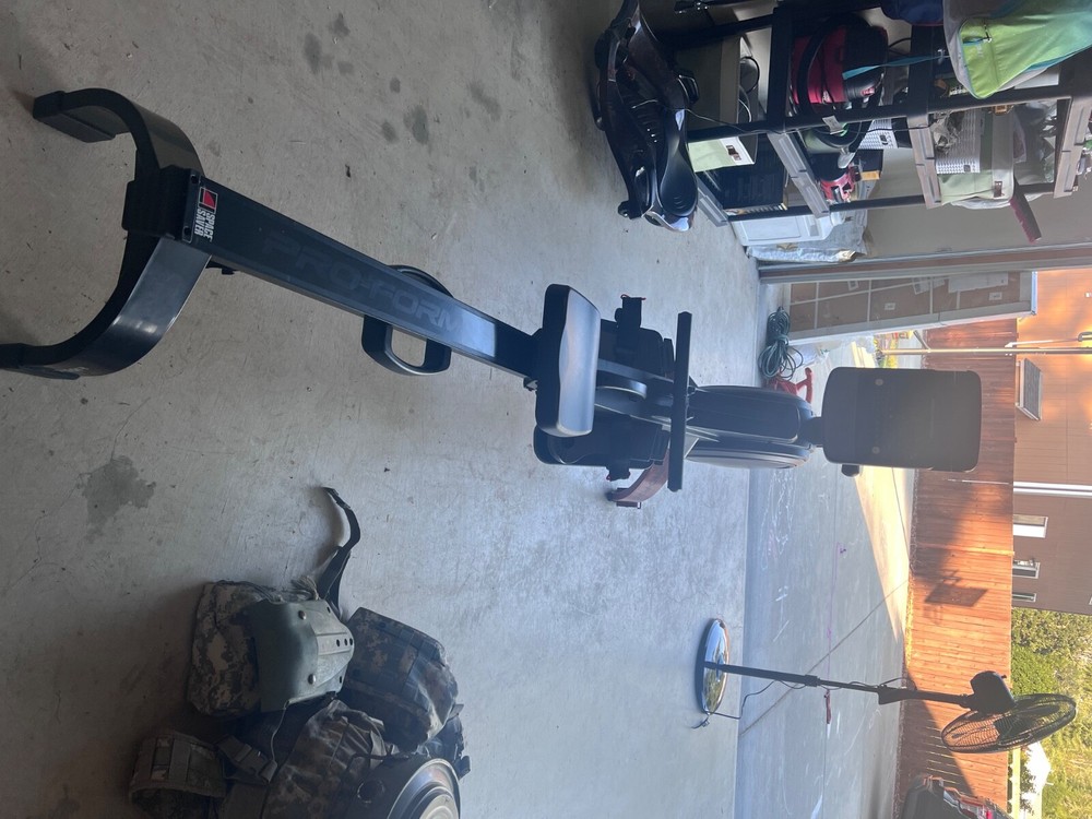  Pro-Form 750R  Foldable Rowing Machine - iFIT Compatible