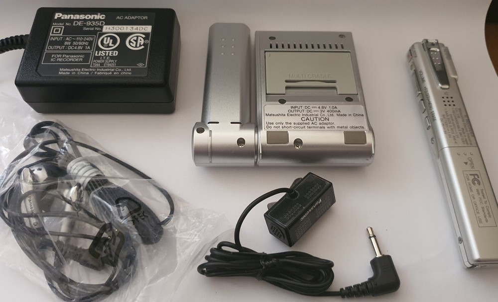 Panasonic IC Digital Voice Recorder - VGC (RR-US006)