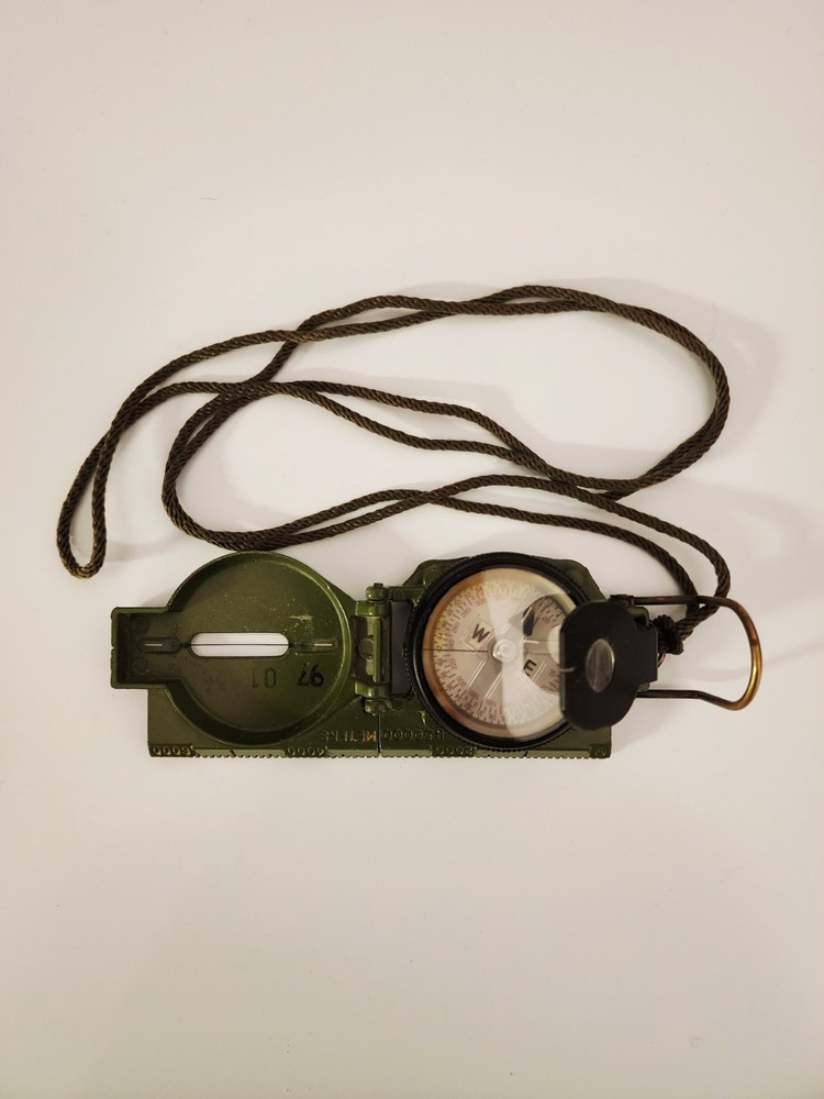 Vintage Compass  US Military Issue Unbranded Model 3H