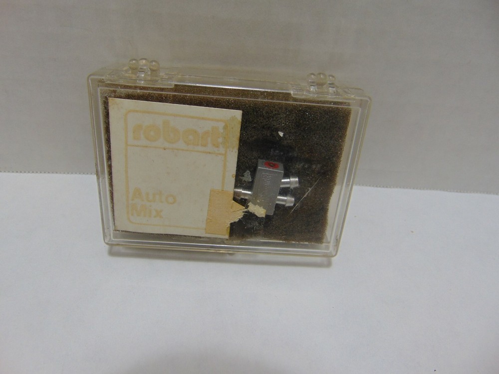 VINTAGE ROBART AUTO MIX   NIB