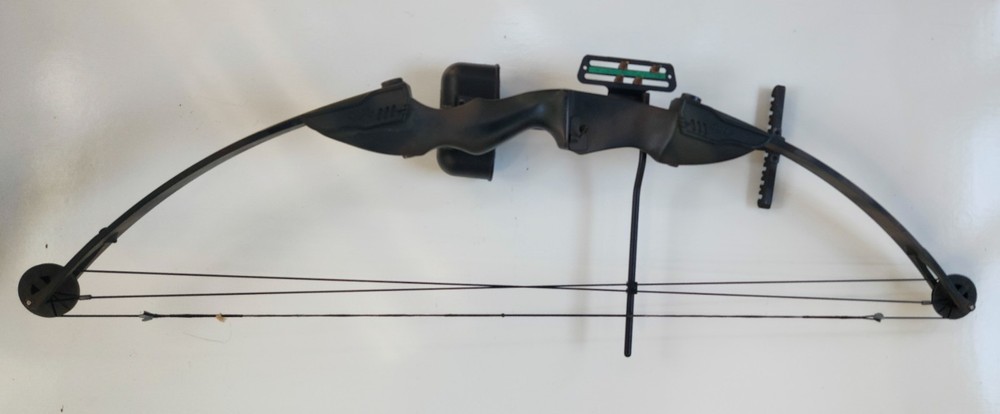 PSE Game Sport Compound Bow - Camo Camouflage