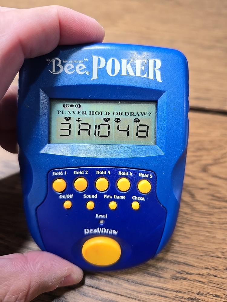 Bee Blackjack Poker Casino Electronic Handheld Games 2003 Techno Source Vtg Work