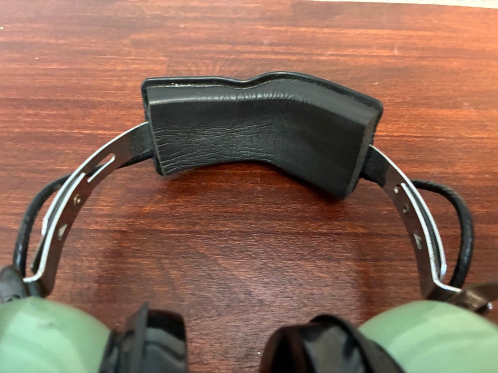 David Clark H5010 Aviation Headset - Untested