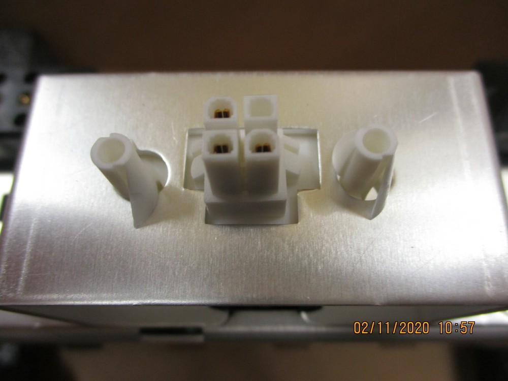 Motorola - 01-W2950E04A - Power Distribution Unit