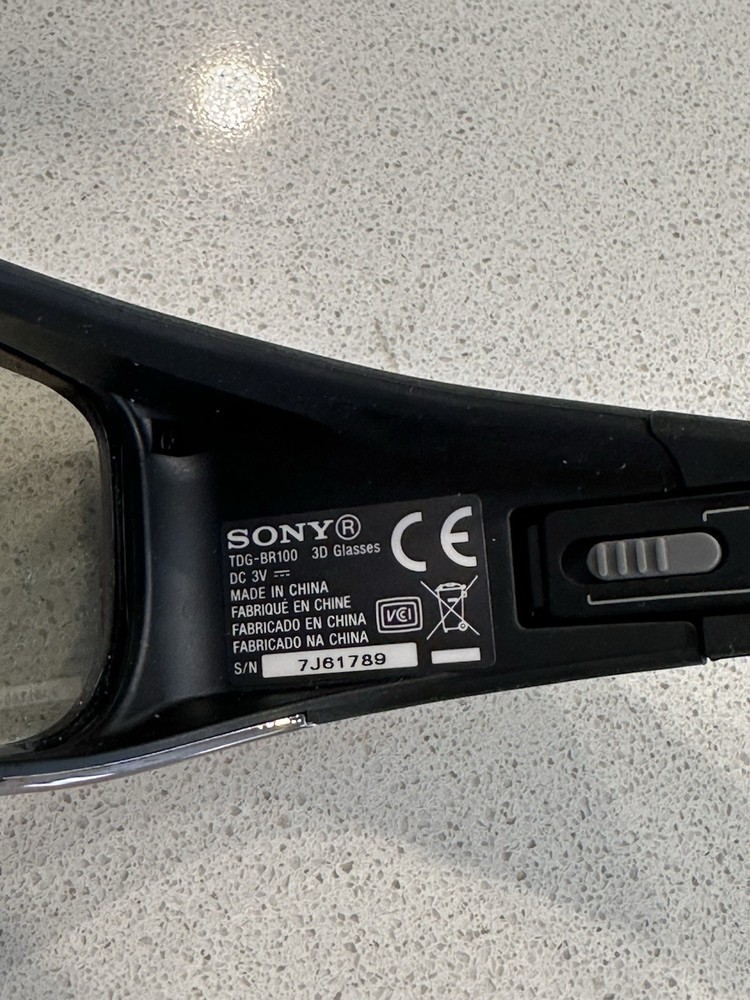 Sony TDG-BR100 Active 3D Glasses (2)