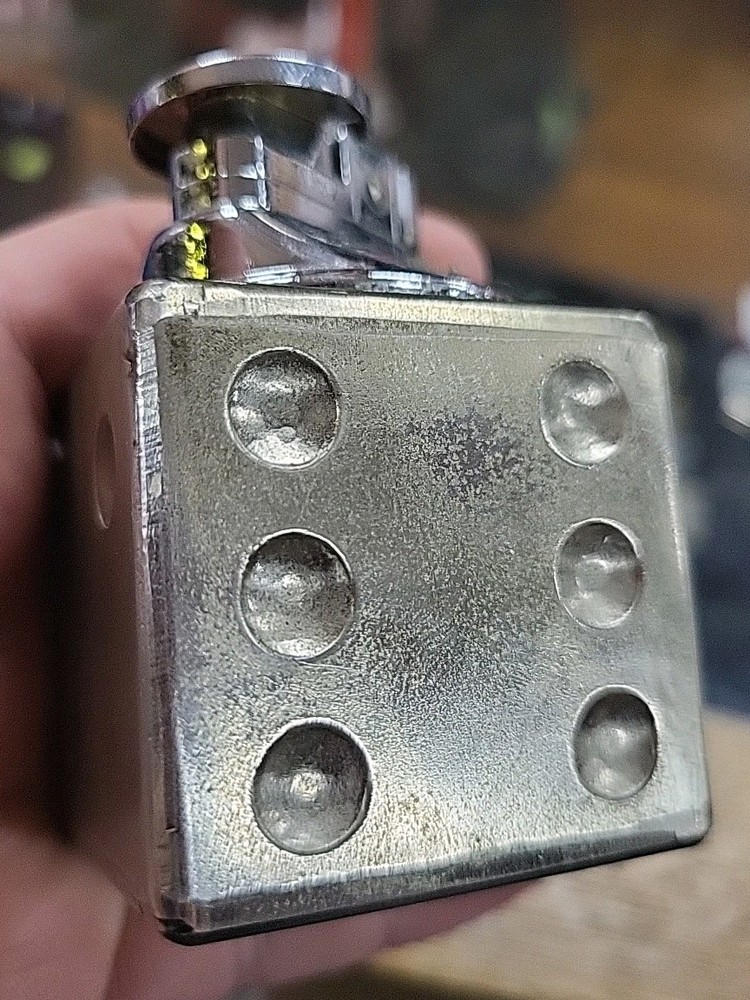 Vintage Japanese Dice Table Lighter Silver Metal Has Spark!