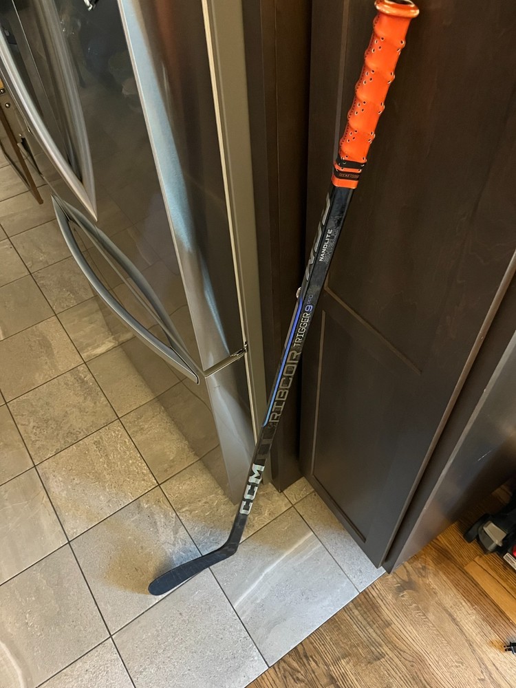 CCM Trigger 9 Hockey Pro Composite Stick Junior