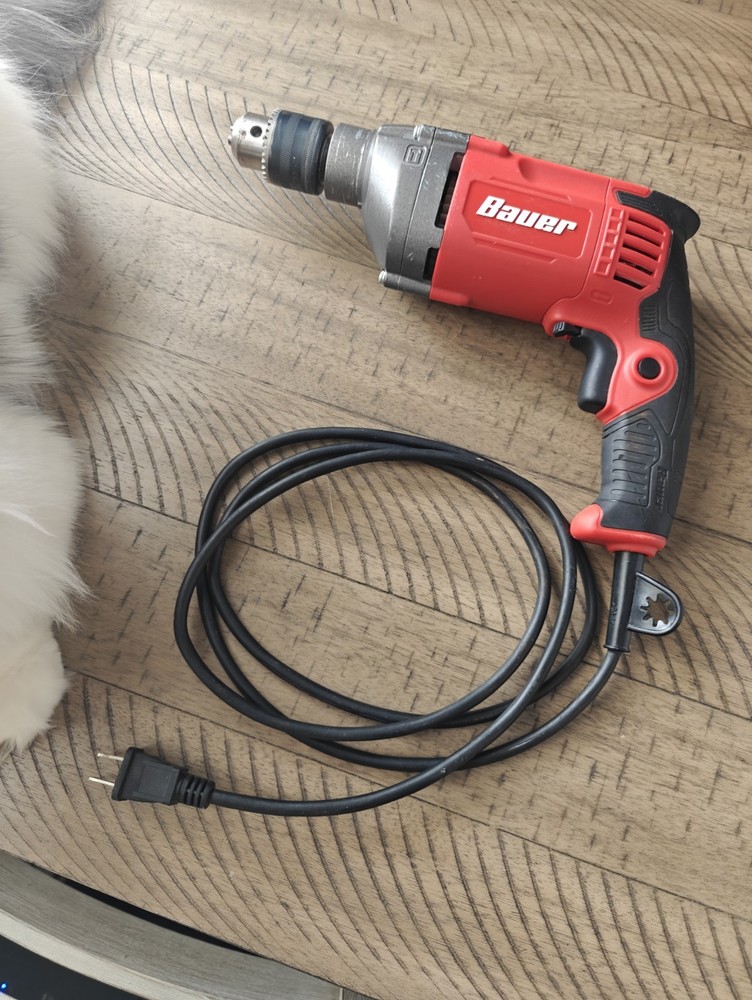 Bauer 7.5 Amp 1/2 In. Variable-Speed Hammer Drill. Used.
