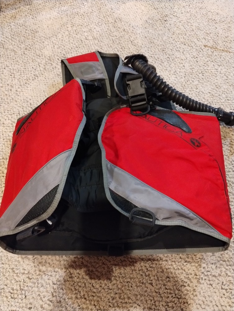 Dacor Nautica Scuba Buoyancy Compensator