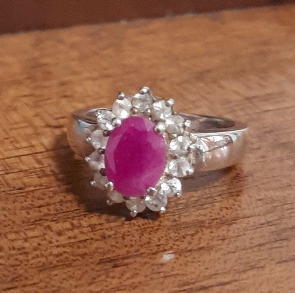 925 Women's Ruby SILVER RING SOLITAIRE SEAL