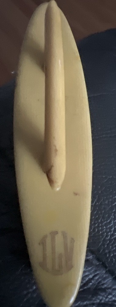 Vintage Bakelite nail buffer / manicure buffer, Art Deco era, circa 1930s–1940s