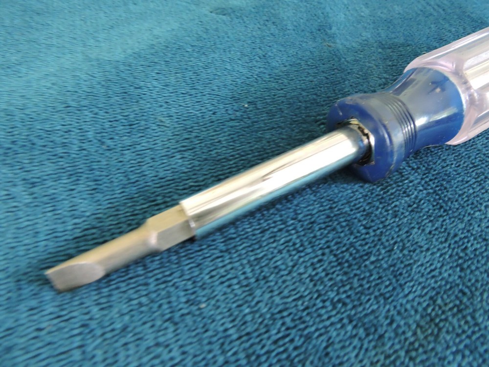 Vintage Craftsman USA 41161 Screwdriver w/ Interchangeable Bits.