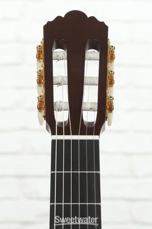 Yamaha GC22C Classical - Natural