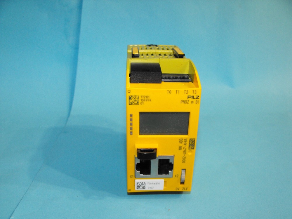 PILZ PNOZ M B1.Configurable Controller,4 Outputs,24VDC,USB Memory.772101.NEW