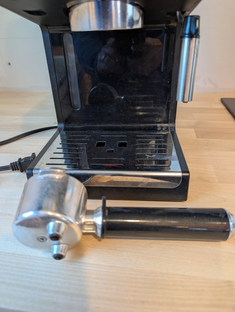DeLonghi ECP3220 Manual Espresso Machine Cappuccino Maker, Black