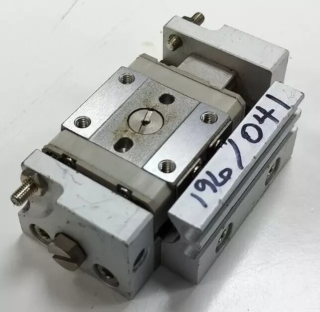 SMC MXP10-10 COMPACT LINEAR PNEUMATIC AIR SLIDE TABLE.