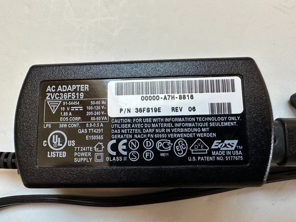 AC Adapter 19V  60-90VA