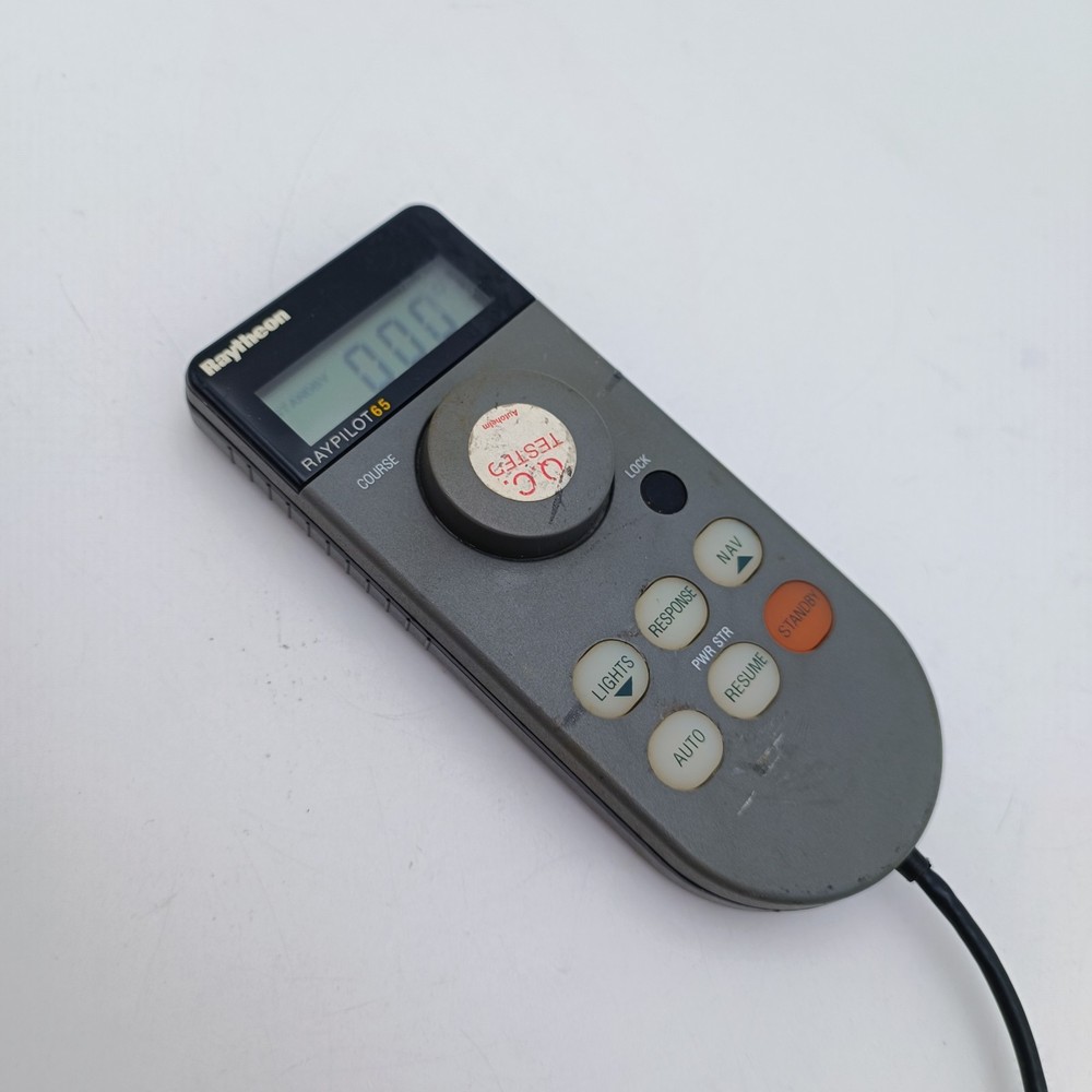 Raymarine Raytheon RayPilot 65 Autopilot Control Unit Remote Controller 650