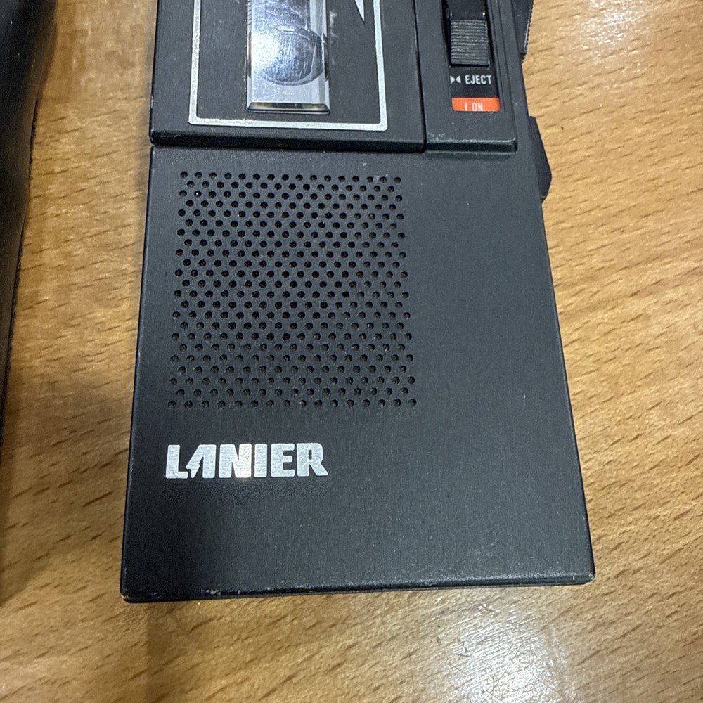 Lanier P-124 Microcassette Recorder And Leather Case - Untested