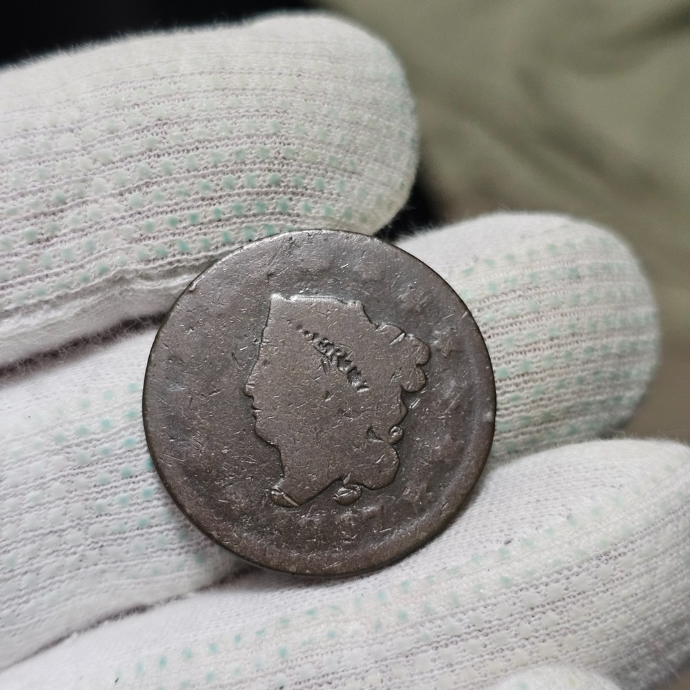 1817 Large Cent N.9 R.3 Mouse on Head Variety