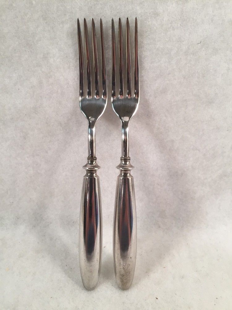 Warranted 12 DWT Flatware 2 Forks