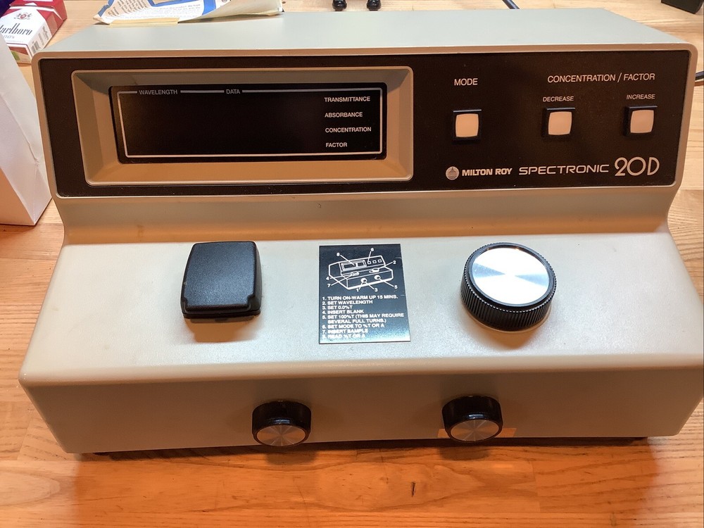 Spectronic 20D Digital Spectrophotometer