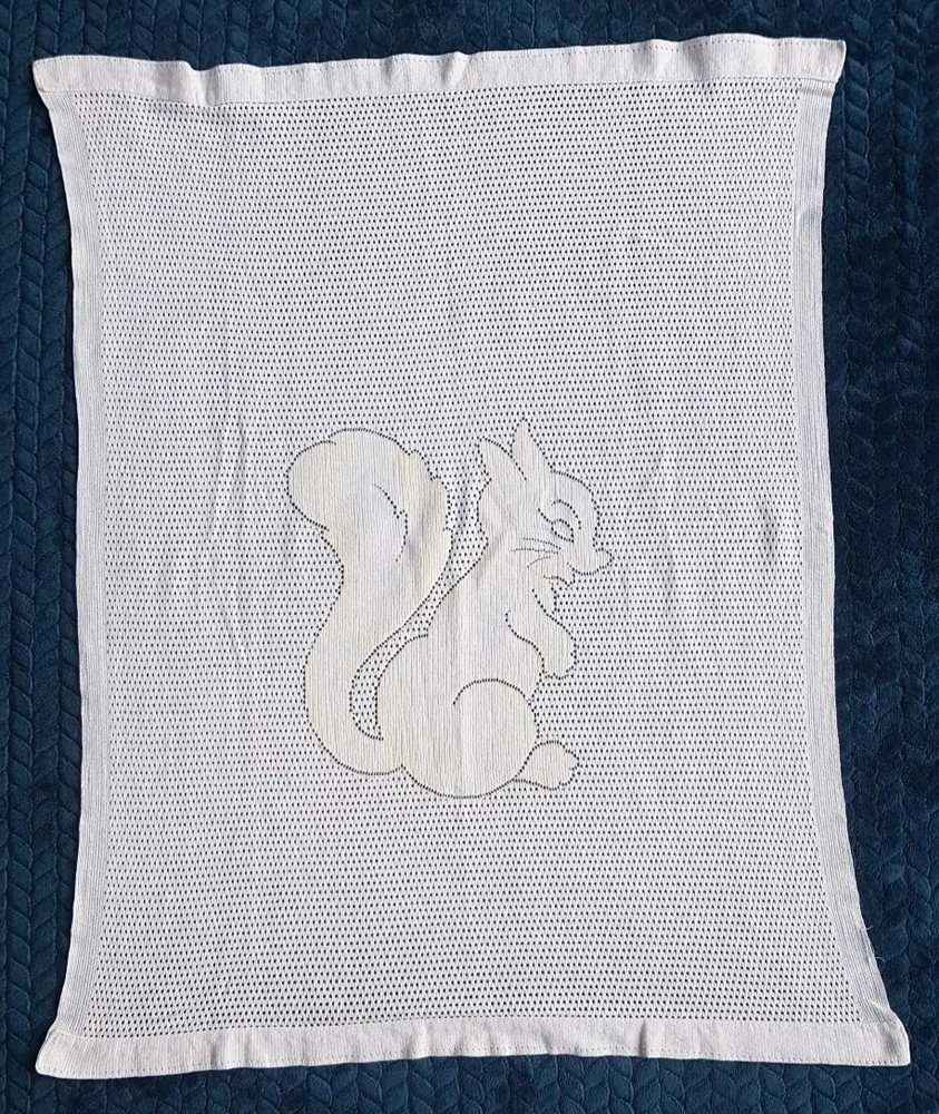Vintage Pram Blanket Cellular Squirrel 70x90cm lace