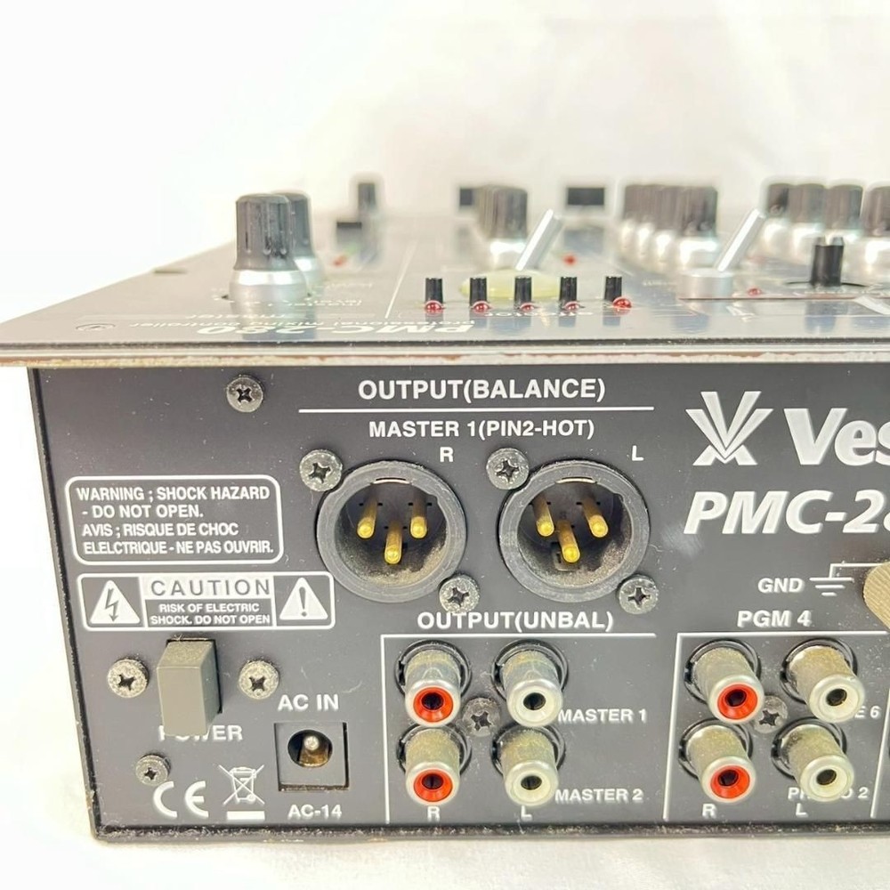 Vestax PMC-280 DJ Mixer/Console Main Unit Only