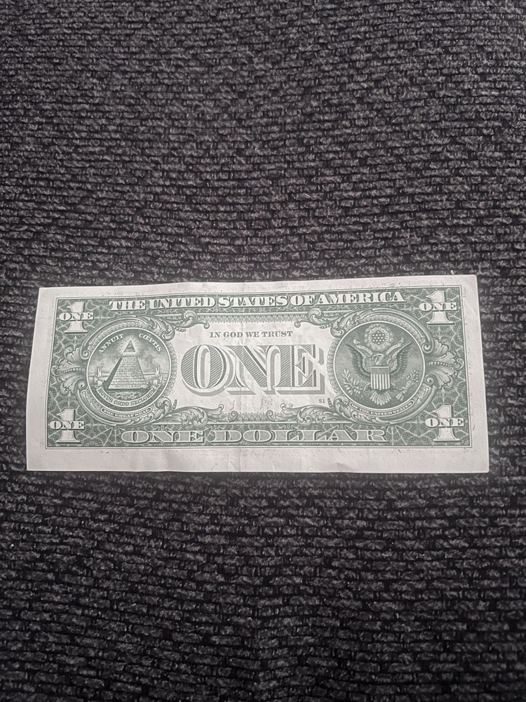 2017 Federal Reserve Note OFF CENTER Miscut Error $1 One Dollar Bill Note